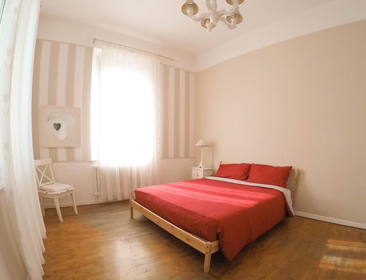 Il Bianconiglio R&B Bed & Breakfast Carraie Exterior photo